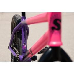 Велосипед BMX Sunday Street Sweeper 2022 20.75 RHD розовый в виноградный