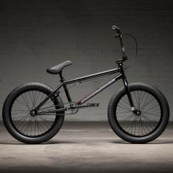 Велосипед BMX Kink Whip 2022 20.5 глянцевый черный